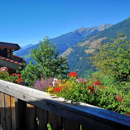 Appartamento Haus Lenzer-3 By Interhome