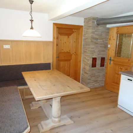 Appartamento Haus Lenzer-3 By Interhome